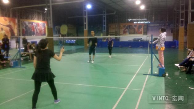 图3、陶城报记者接球情景-瓷砖一线品牌pp电子游戏陶瓷